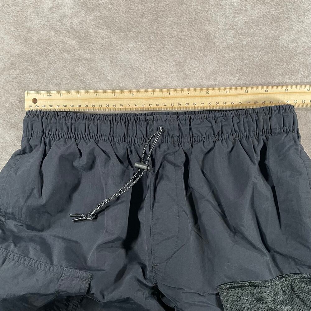Women’s Urban Outfitters Black Multi Pocket Cargo Gorpcore Utility Pants - Picture 4 of 7